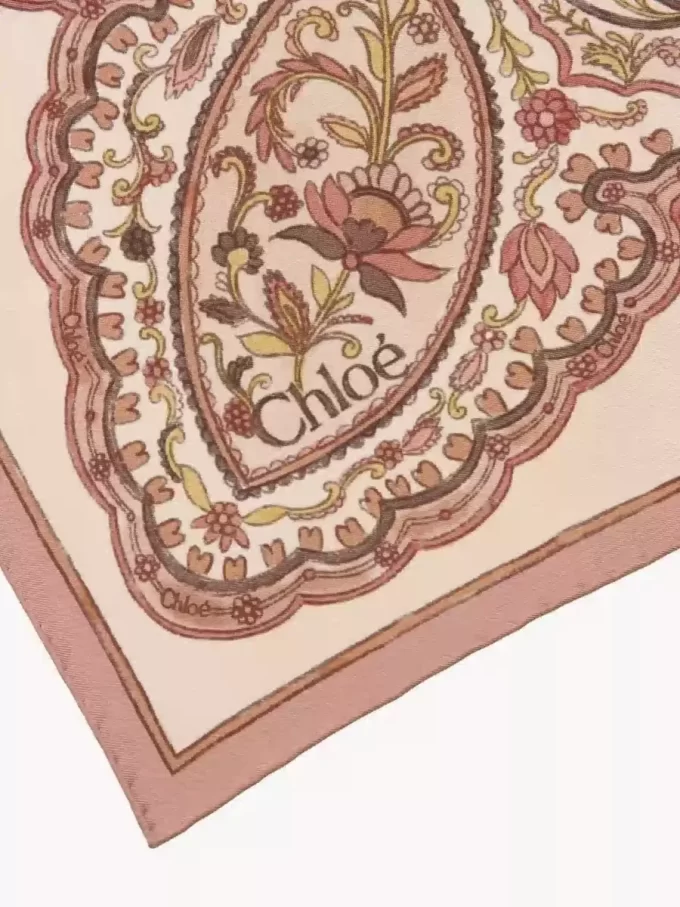 Chloé Chloé Paisley w kwadratowym szalu z jedwabnego twillu