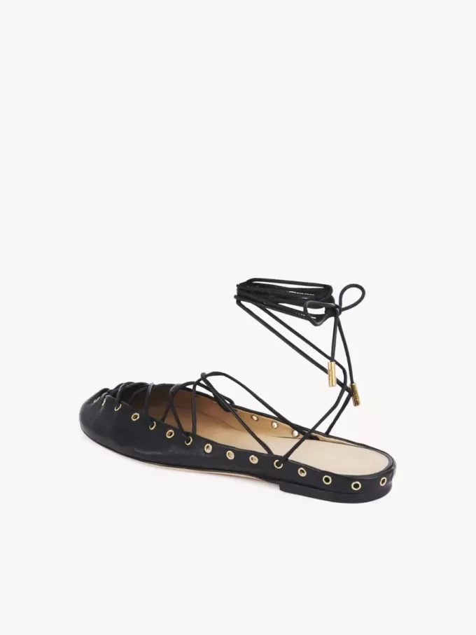 Chloé Ghillies baletnica