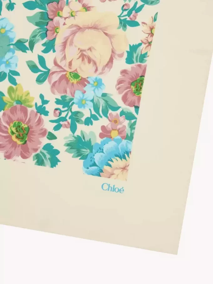 Chloé Peonies – kwadratowy szalik z jedwabnego twillu Chloé Peonies – kwadratowy szalik z jedwabnego twillu