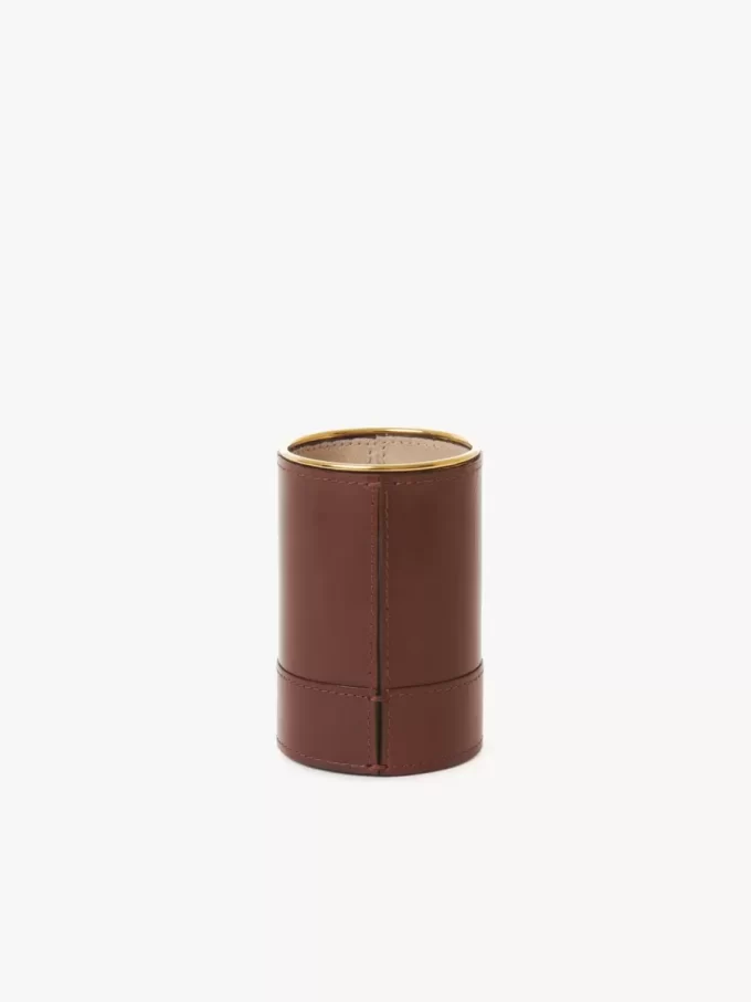 Etui na perfumy z błyszczącej skóry