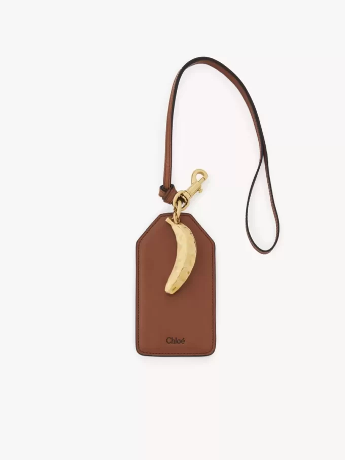 Etykieta na banana z błyszczącej skóry Etykieta na banana z błyszczącej skóry