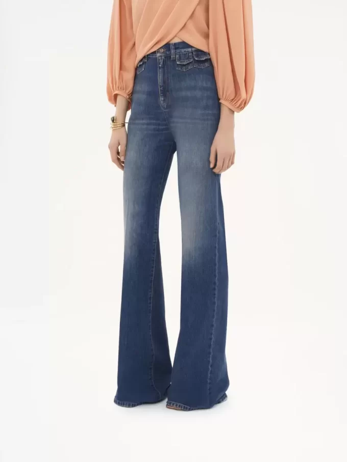 Jeansy dzwony z wysokim stanem z denimu Jeansy dzwony z wysokim stanem z denimu