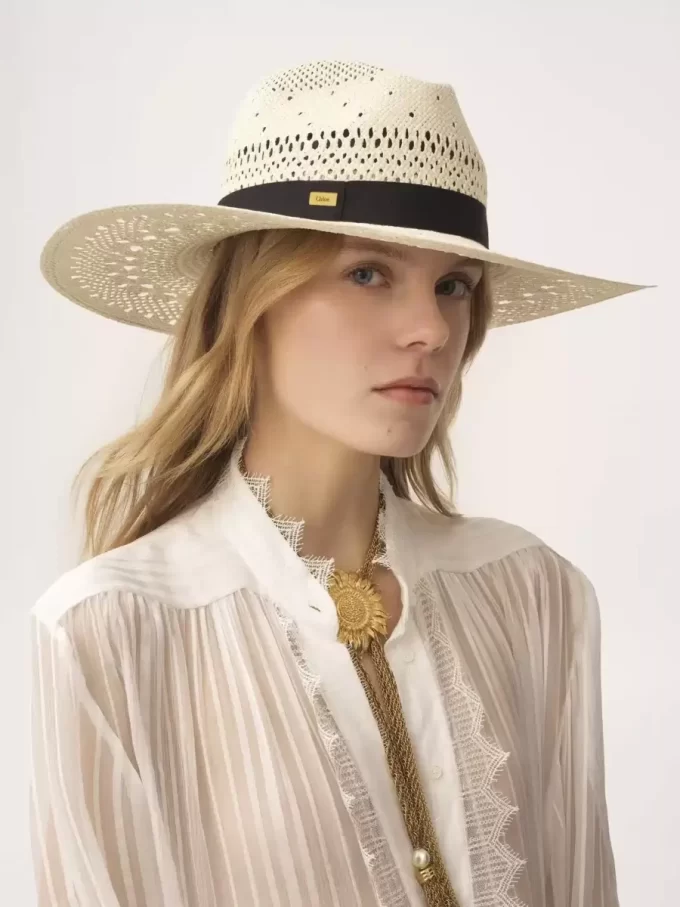 Kapelusz panamski Chloé ze słomy palmowej Kapelusz panamski Chloé ze słomy palmowej