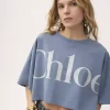 Krótki T-shirt z logo w kształcie pudełka, wykonany z bawełnianej dzianiny Krótki T-shirt z logo w kształcie pudełka, wykonany z bawełnianej dzianiny