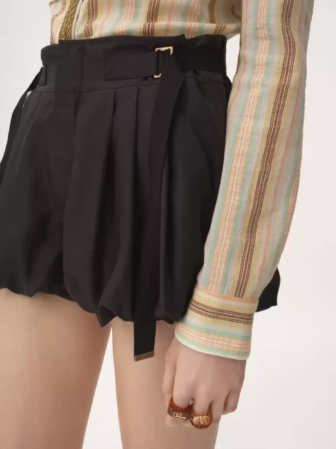Krótkie spodenki typu bloomer z jedwabiu habotai Krótkie spodenki typu bloomer z jedwabiu habotai