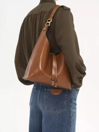 Mała torba typu hobo Marcie z błyszczącej skóry