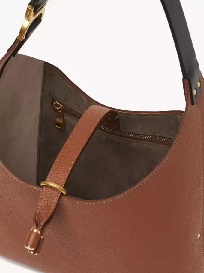 Mała torba typu hobo Marcie ze skóry licowej Mała torba typu hobo Marcie ze skóry licowej