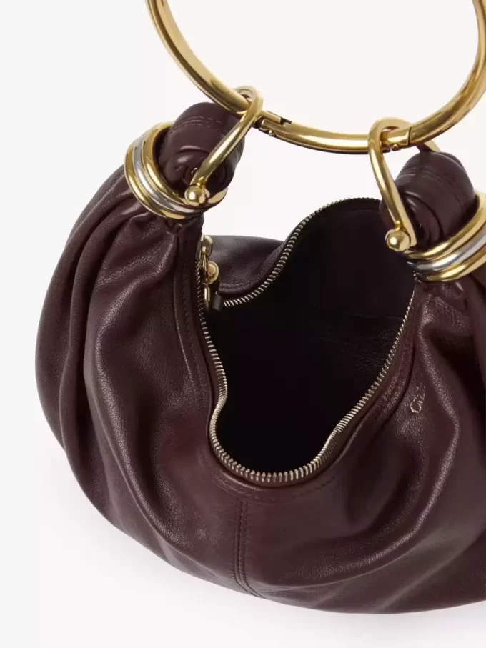 Mała torba typu hobo z bransoletką ze skóry licowej Mała torba typu hobo z bransoletką ze skóry licowej