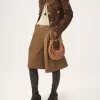 Mini torebka typu hobo z bransoletką ze skóry licowej Mini torebka typu hobo z bransoletką ze skóry licowej
