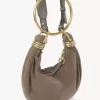 Mini torebka typu hobo z bransoletką ze skóry zamszowej Mini torebka typu hobo z bransoletką ze skóry zamszowej