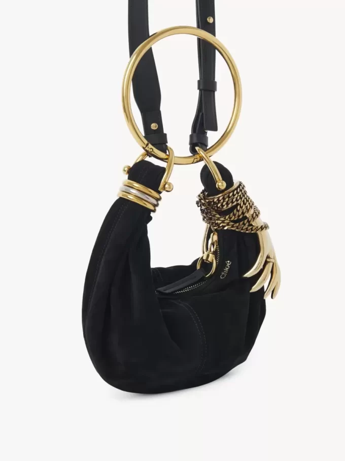 Mini torebka typu hobo z bransoletką ze skóry zamszowej Mini torebka typu hobo z bransoletką ze skóry zamszowej