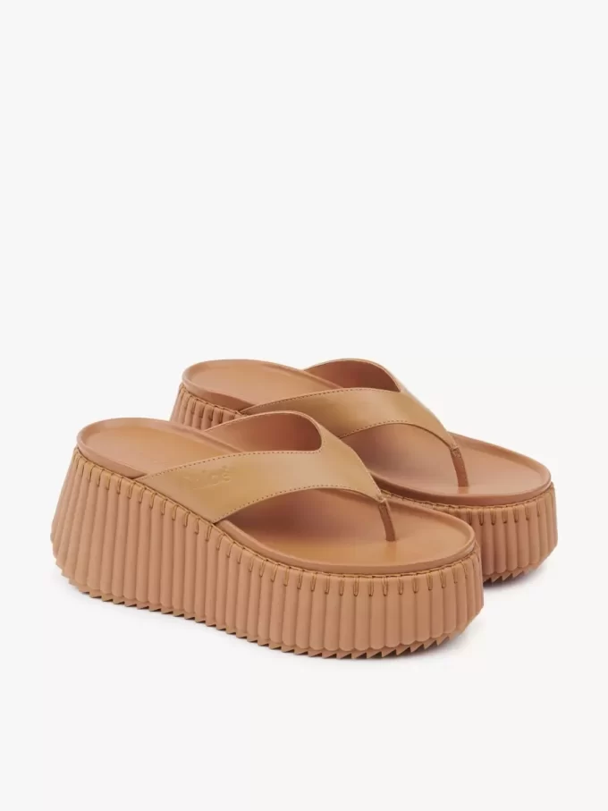Nama wedge slide Nama wedge slide