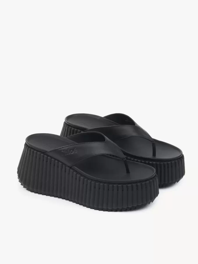 Nama wedge slide