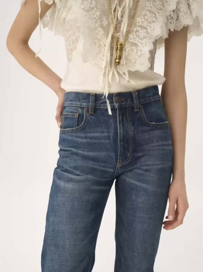 Proste jeansy z denimu Proste jeansy z denimu