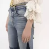 Rozszerzane jeansy z łatkami z denimu Rozszerzane jeansy z łatkami z denimu