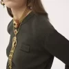 Sweter z logo wykonany z wełny merynosów Sweter z logo wykonany z wełny merynosów