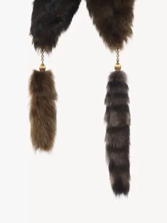 Szalik Treasure Tails z owczej skóry
