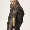 Szalik Treasure Tails z owczej skóry Szalik Treasure Tails z owczej skóry