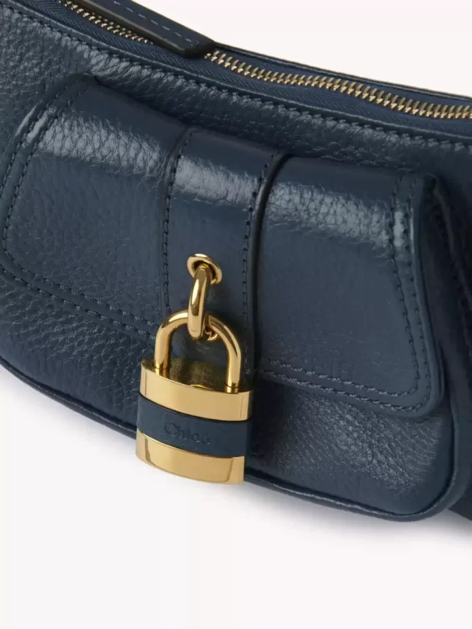 Torba na ramię 99 ze skóry licowej Torba na ramię 99 ze skóry licowej