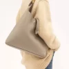 Torba typu hobo Marcie ze skóry licowej