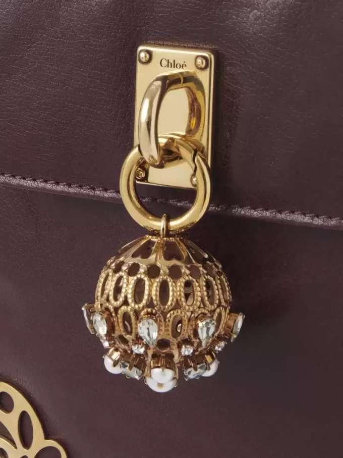 Torebka Château Treasures z klapką na łańcuszku ze skóry licowej Torebka Château Treasures z klapką na łańcuszku ze skóry licowej